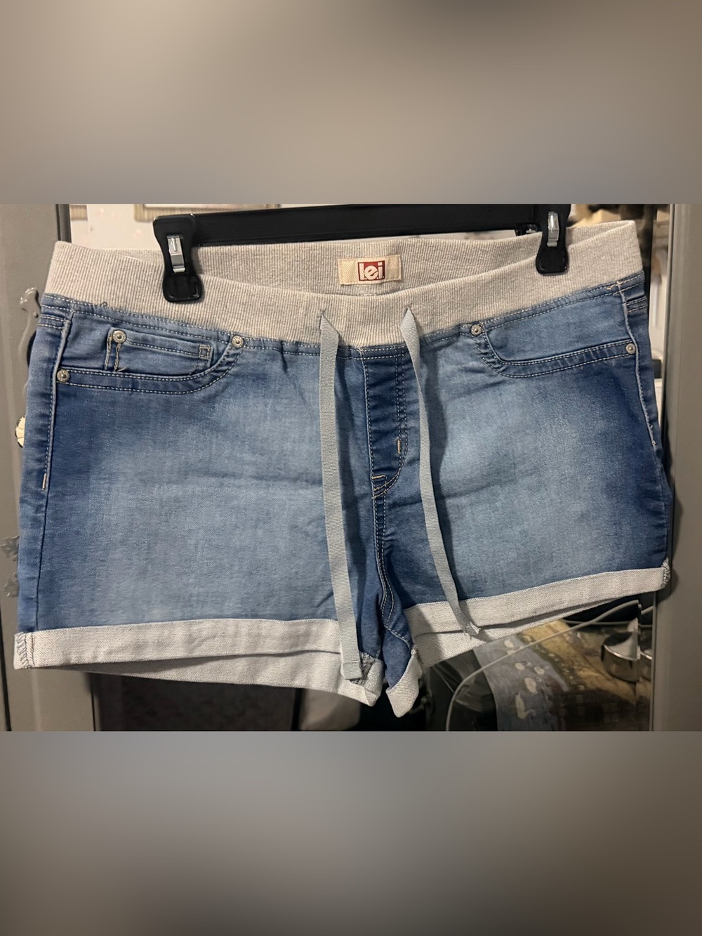 lei Gray Knit Waistband Sweatshorts with Red Logo Tab